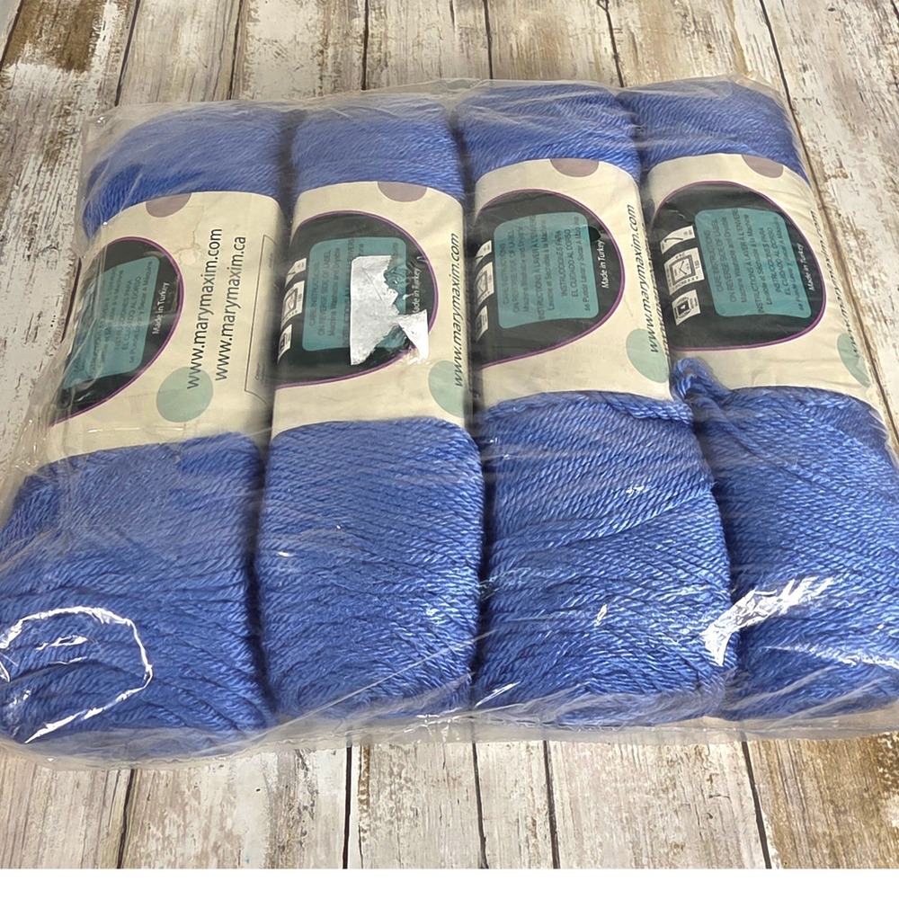 Mary Maxim Iris Blue Yarn 4 Skeins Dye Lot 5069 Worsted Weight & Boot Pattern